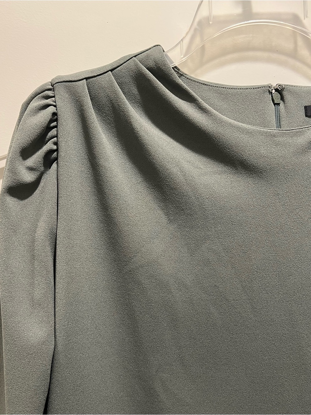 Women’s Modest Long Sleeve Blouse - Picture 2 of 5